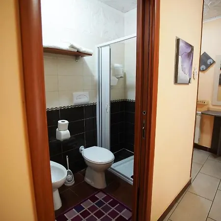 Golden Dreams Bed & Breakfast *