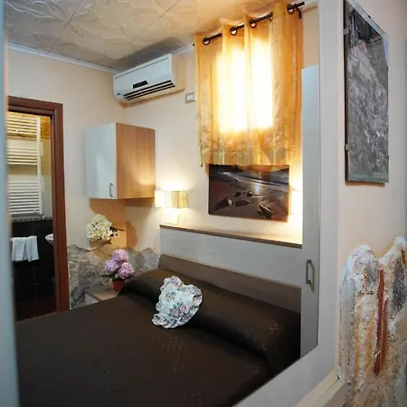 Bed & Breakfast Golden Dreams *