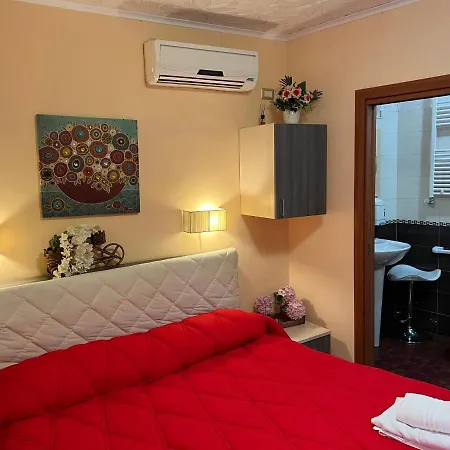 Golden Dreams Bed & Breakfast *
