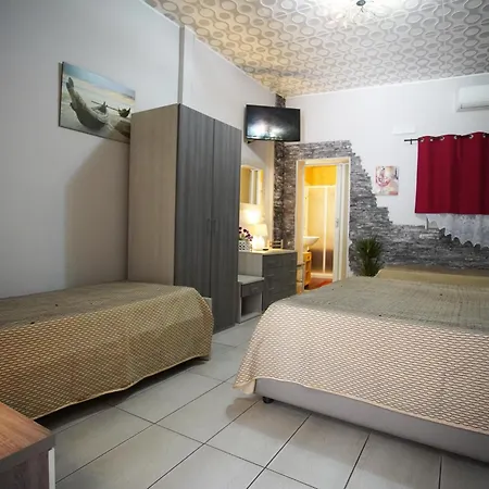 Bed & Breakfast Golden Dreams *