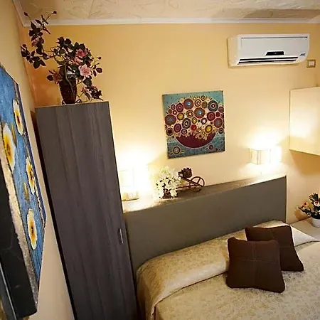 Golden Dreams 3*