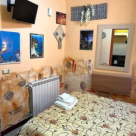 Golden Dreams Bed and Breakfast Ρέτζιο ντι Καλάμπρια