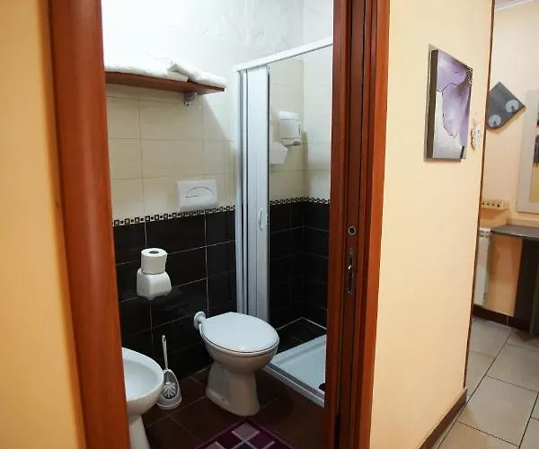 Golden Dreams Bed & Breakfast 4*