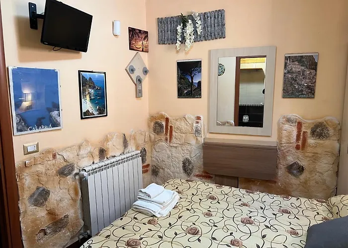 Golden Dreams Bed & Breakfast